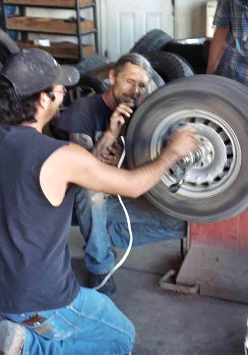 Degauss Tires 3